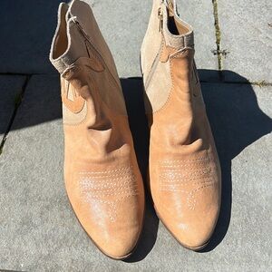 Lucky brand low cowboy boots leather